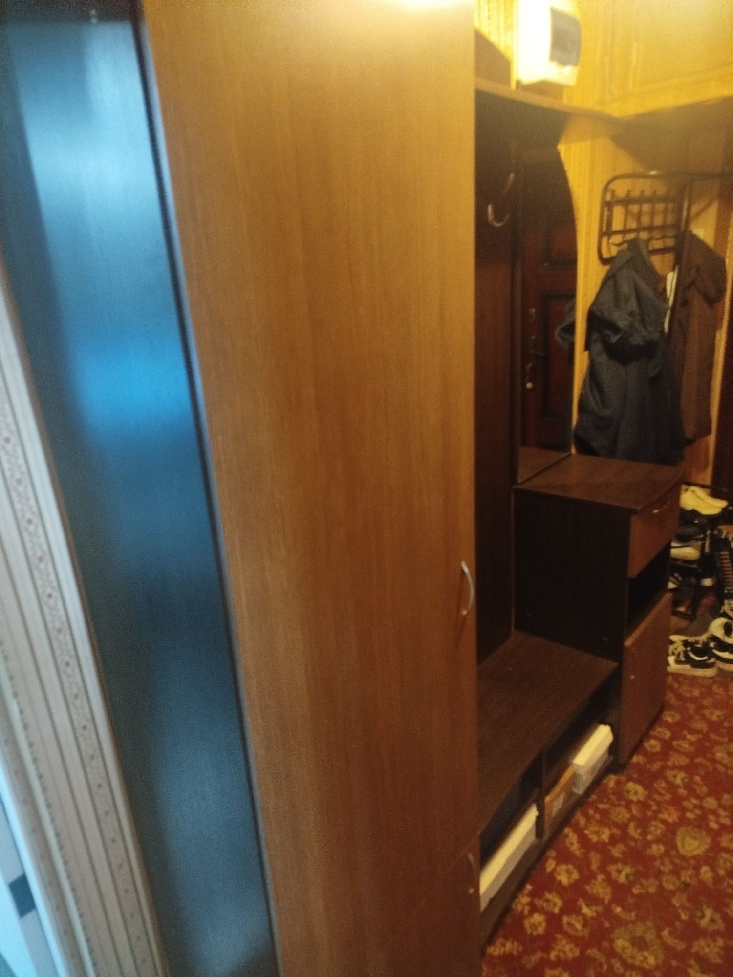 Продам Прихожую/Прихожку