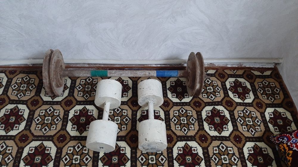 Гантель и штанга сатылады