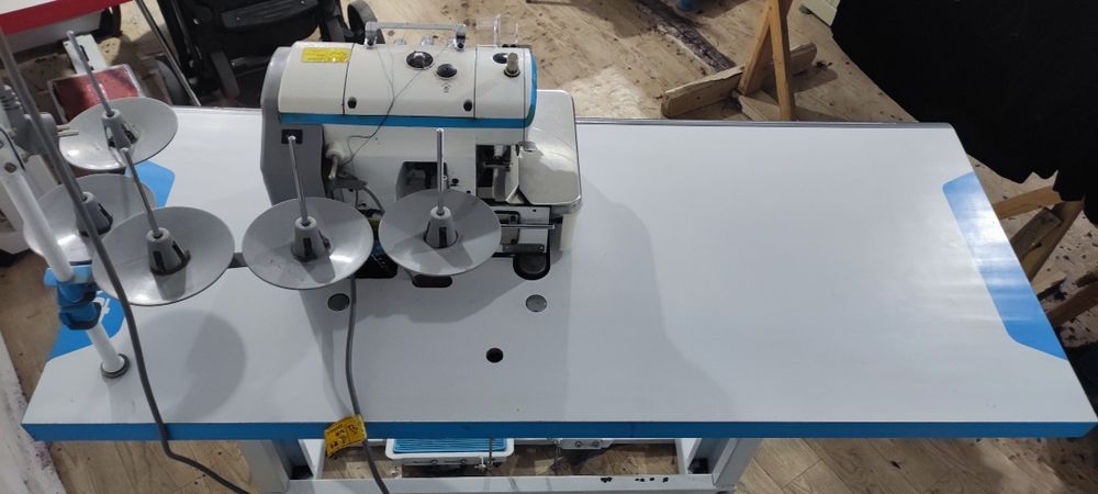 Overlok Jack E4 5 ip