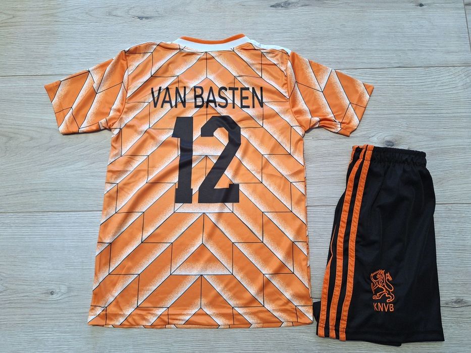 Детски екип на Рууд Гулит и Марко ван Бастен ретро Холандия!!!