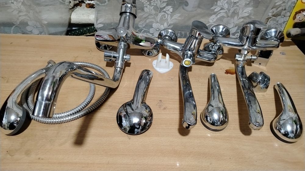 Смесители, мойка для кухни коронка