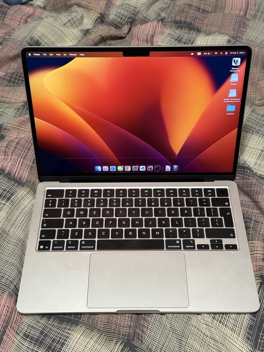 Apple MacBook Air 13.6” M4 Silver – Чисто нов, с 2 г. гаранция