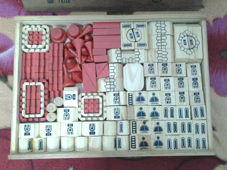 Castel 150 piese cuburi lemn joc constructii copii +3 ani