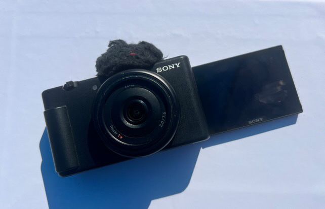 Влог камера Sony ZV-1F