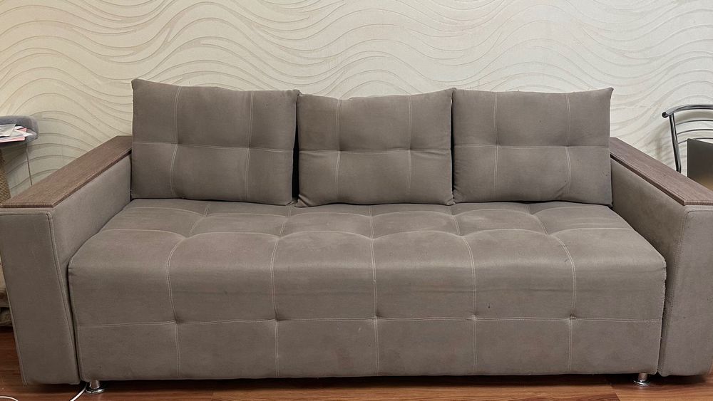 Диван раскладной удобный с ящиками