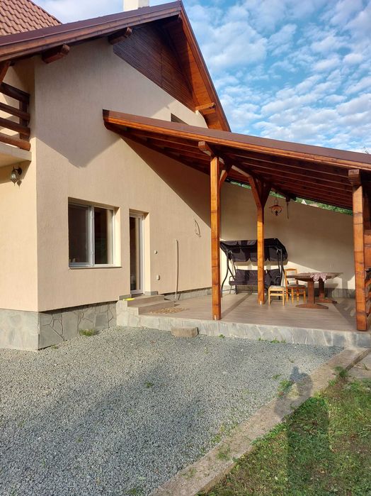 Închiriez casa noua pe termen lung in Carbunari.
