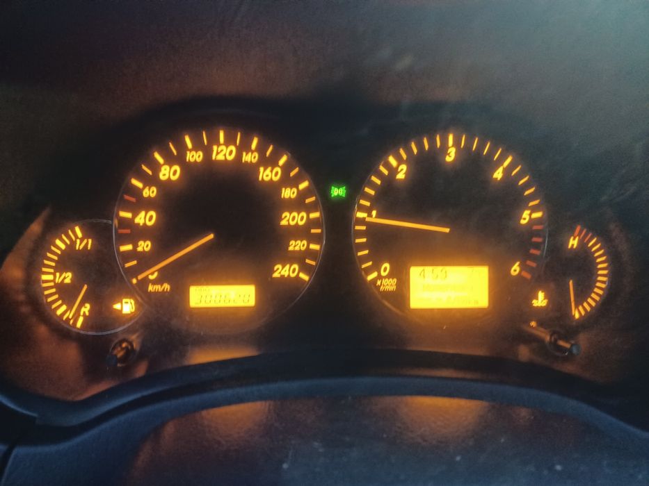 Toyota Avensis motor 2.2 motorina k150 cutie manuală 6+1