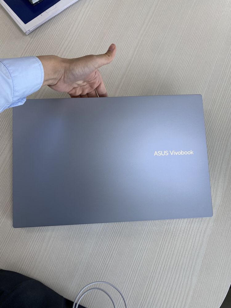 Ноутбук ASUS Vivobook (новый)