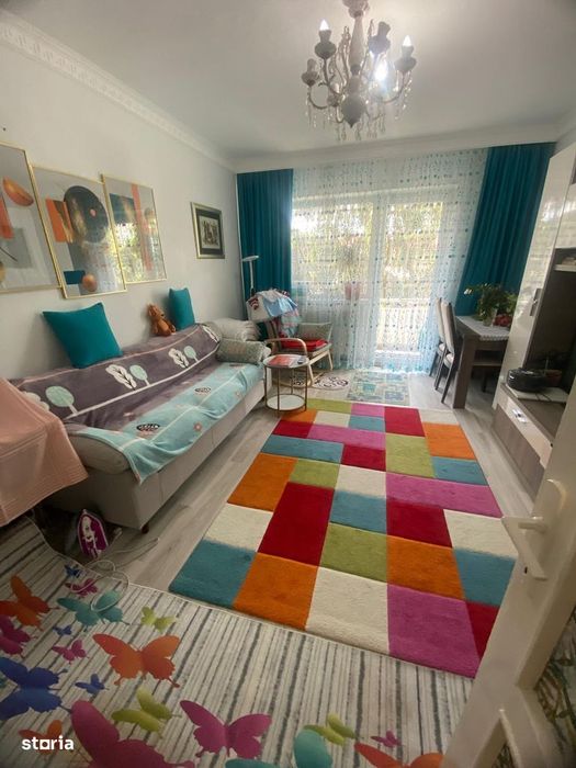 2 DECOMANDATE etaj 2, boxa, bl 8m, izolat, centrala, Universitate