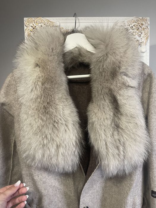 Palton Alpaca cu blana de vulpe