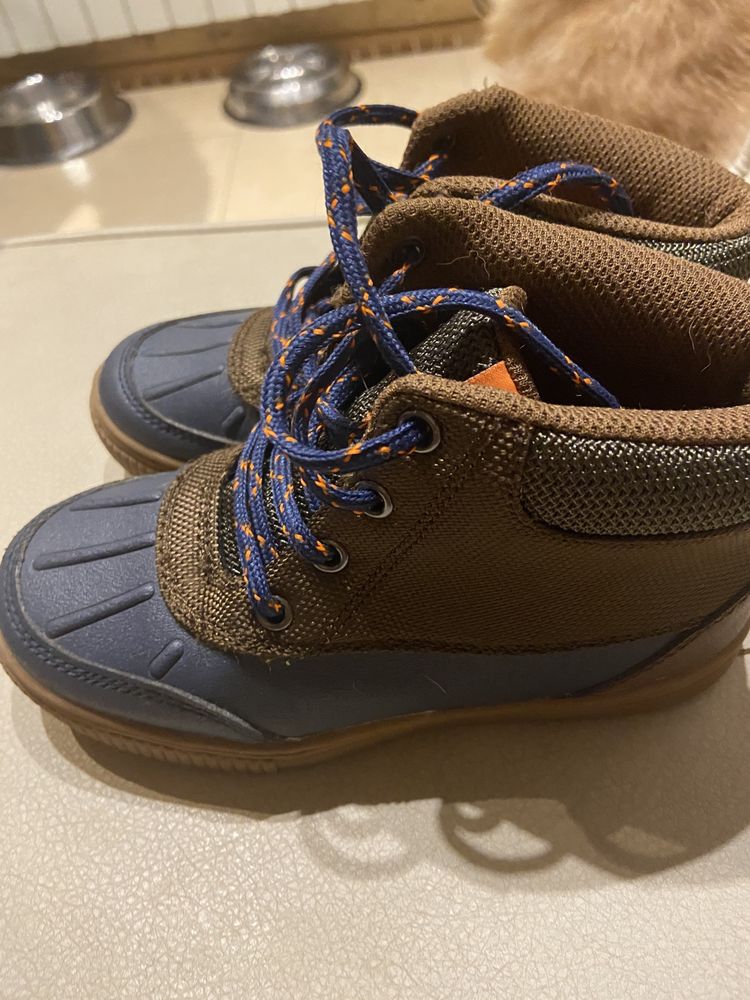 Детски боти Osh Kosh номер 30