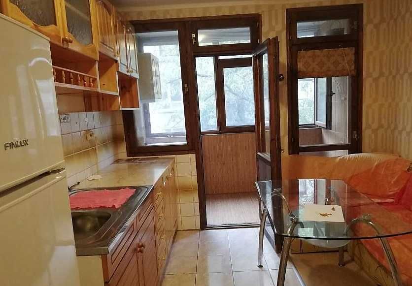 Дава се под наем Двустаен апартамент в Бургас, Възраждане - 50 кв.м за 150 € - Снимка #13