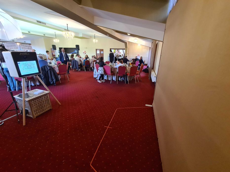 Cabina foto/ Platforma 360/ Baloane fum/ Baloane explozive/ Fum Greu