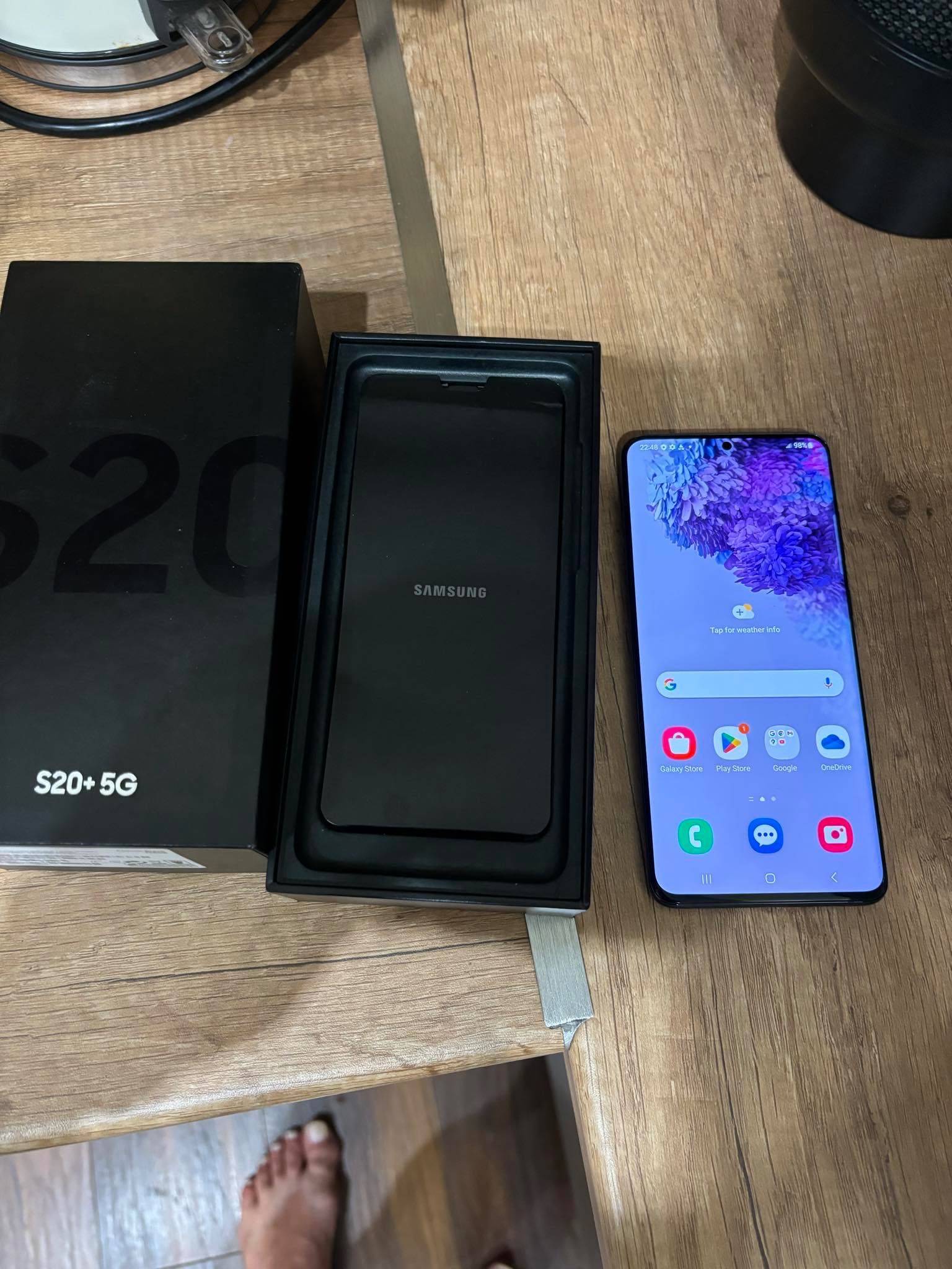 Samsung Galaxy S20 Plus