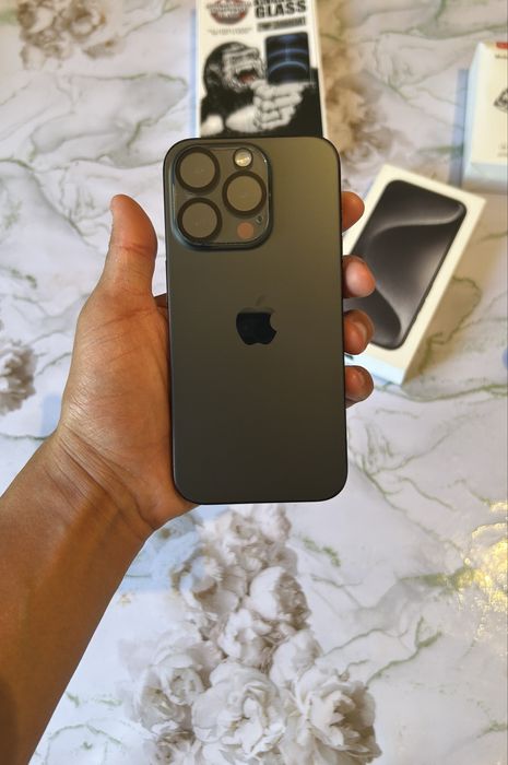 iPhone 15 Pro 256Gb черный