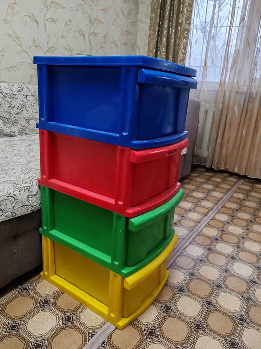 Комод для игрушек.