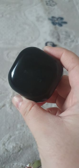 Продаю наушник самсунг