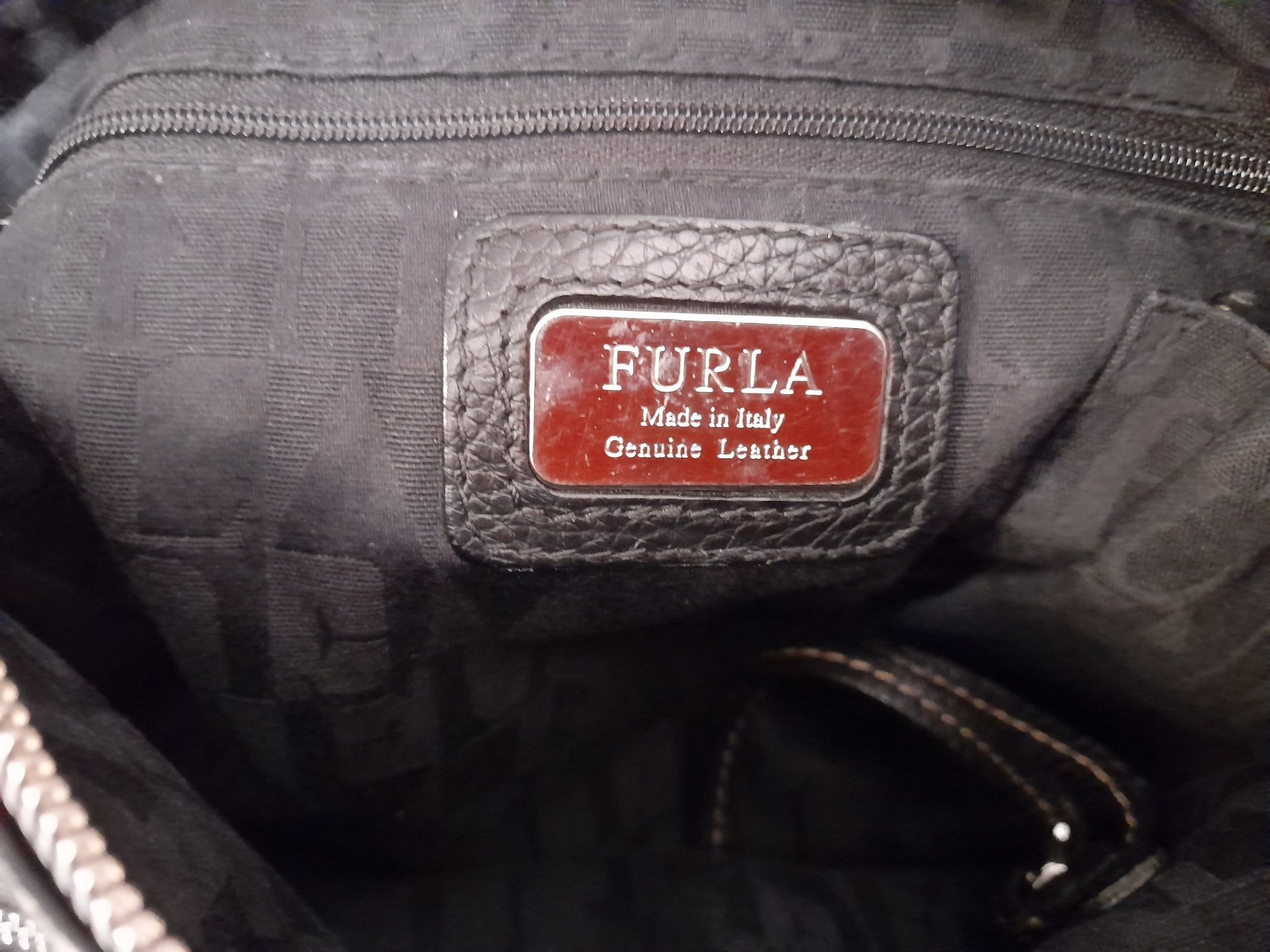 Дамска чанта Furla -естествена кожа