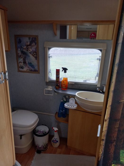 Vând rulotă sterling europa