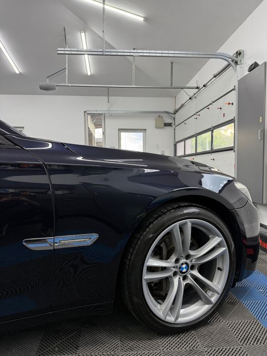 BMW 740d Seria 7 foarte intreținu