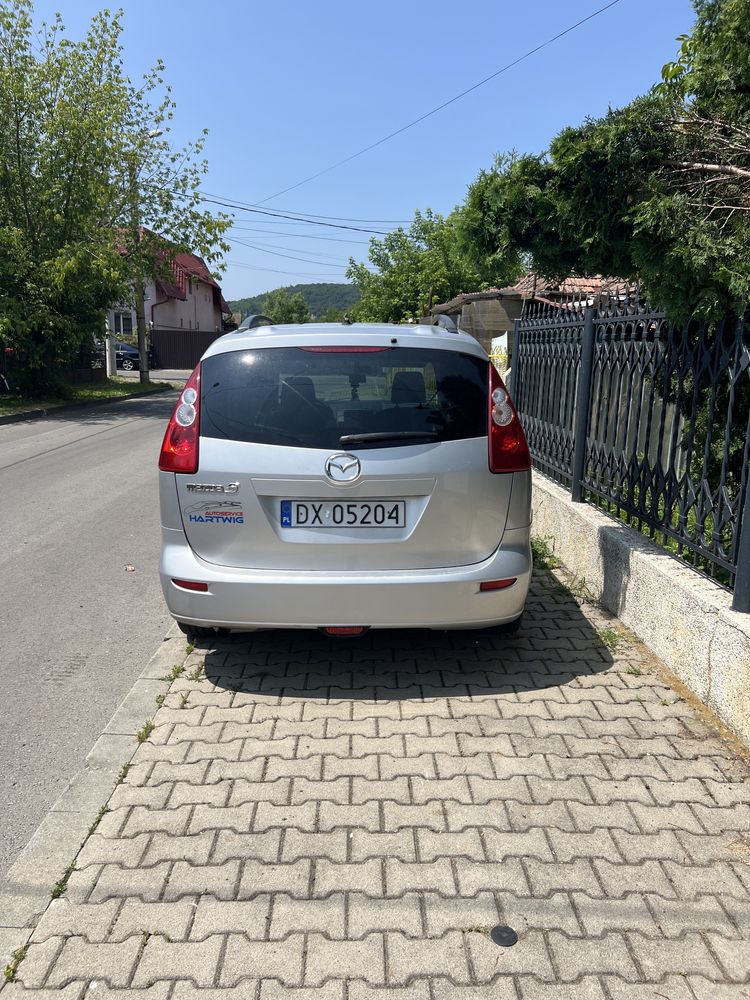 Vand mazda 5 cu 7 locuti