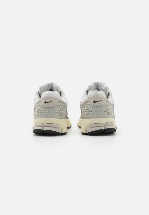 Nike Vomero 5 culoare iron grey/light bone