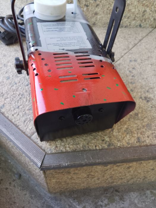 Mașina de fum eurolite N-10