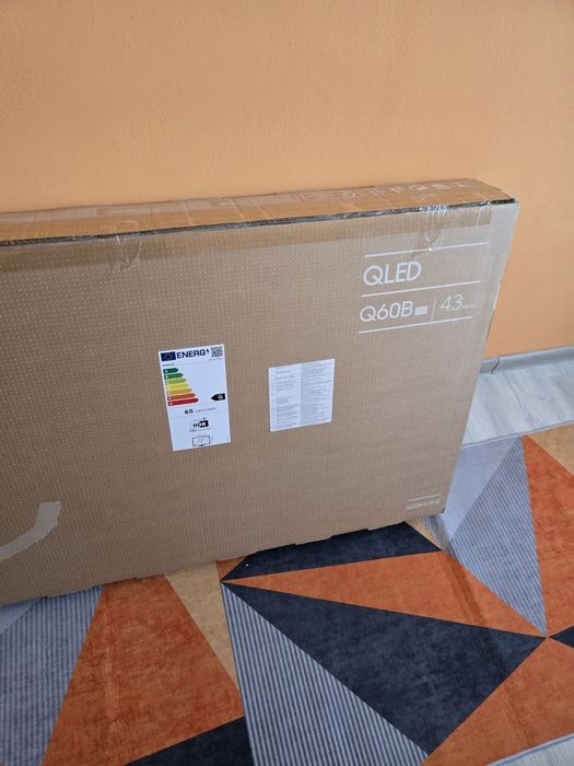 Samsung QLED 43 INC