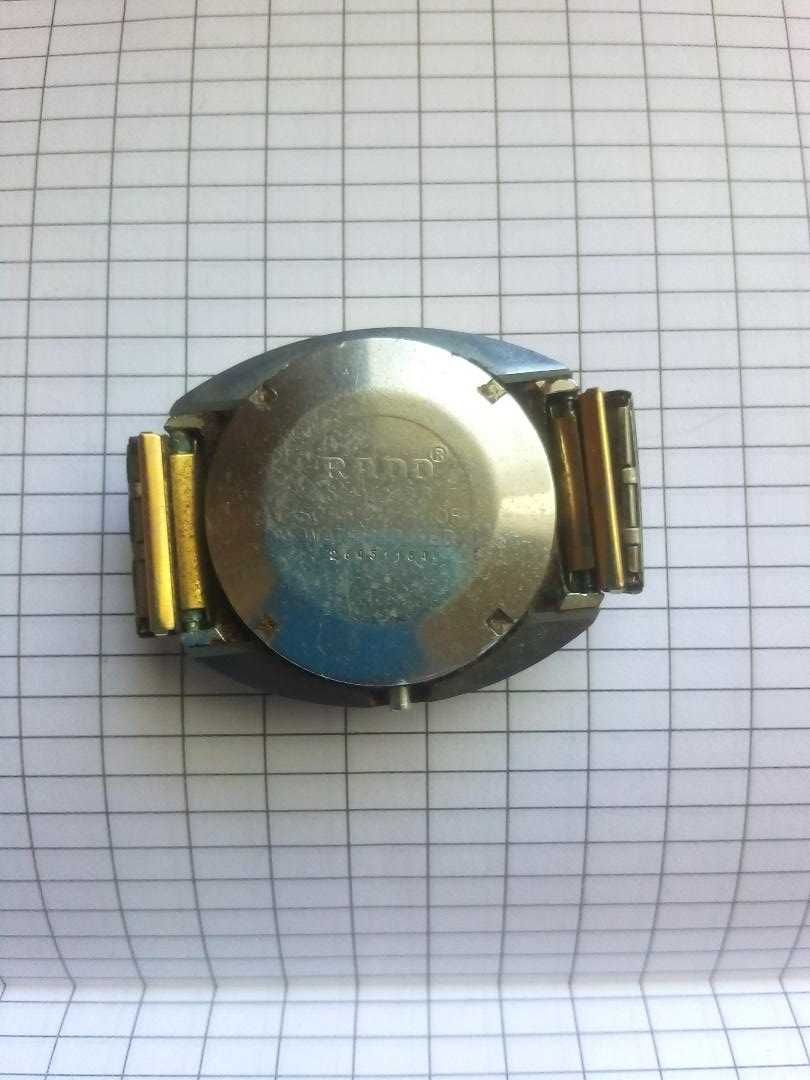 Швейцарски часовник Rado DiaStar Oval "Old Original"