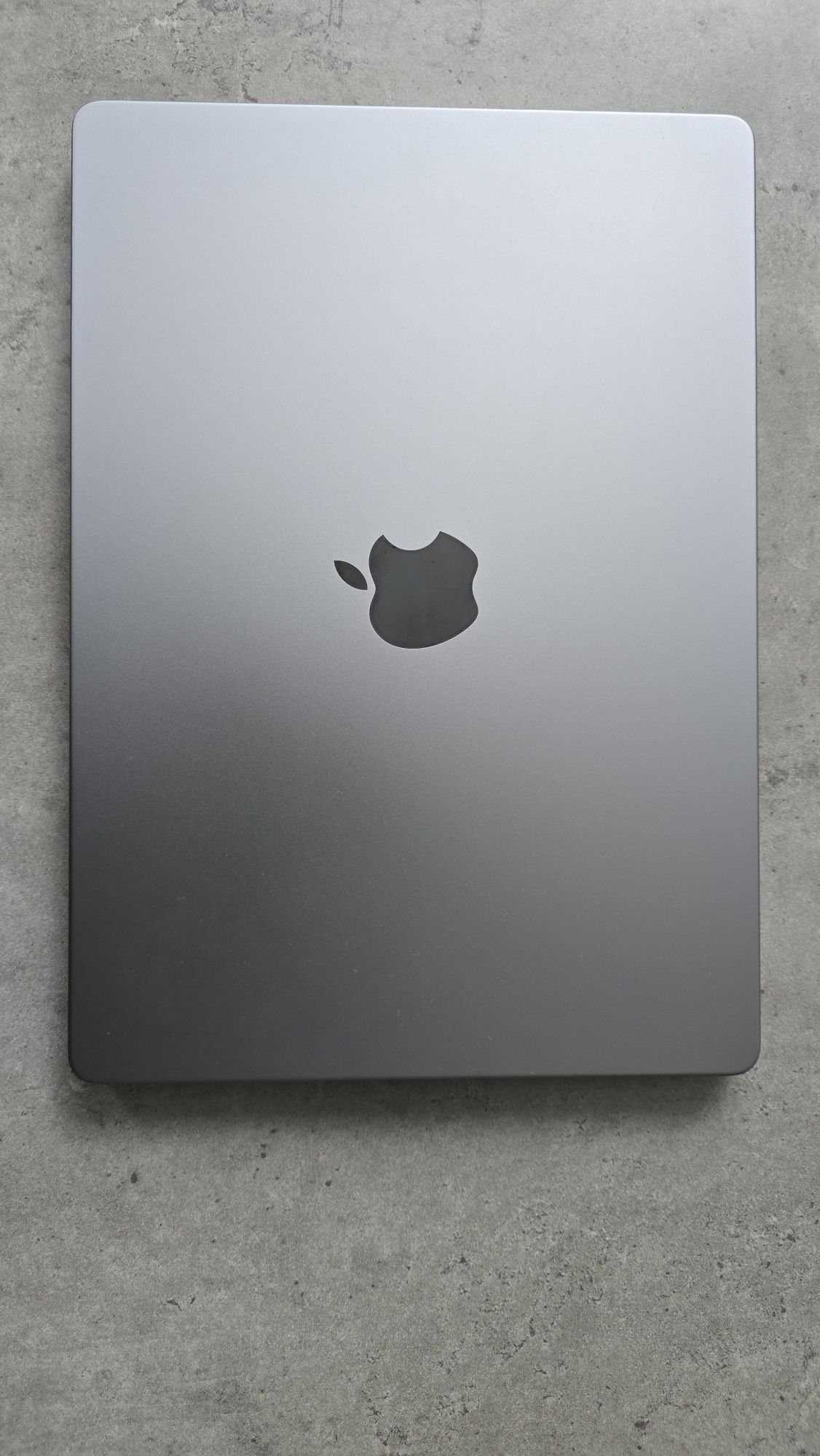 Macbook m2 pro + 2x4k hub stechi / може бартер за компютър