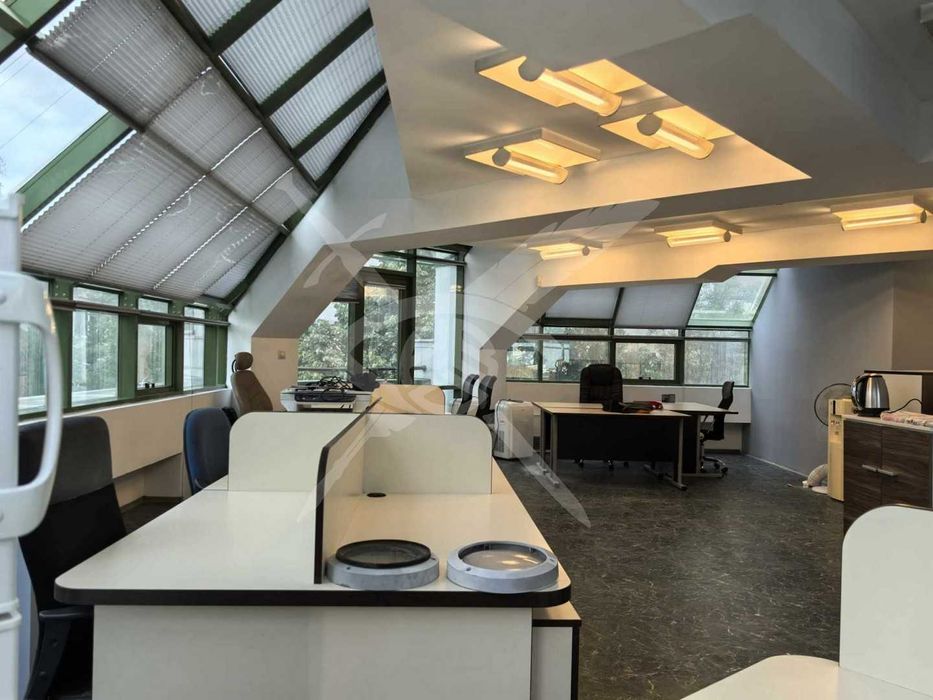 Дава се под наем Офис в София, Подуяне - 95 кв.м за 800 € - Снимка #4