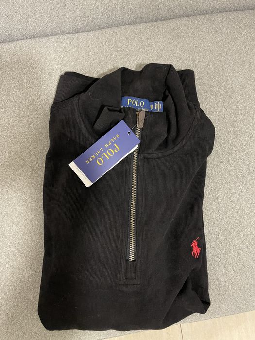 Чисто нов пуловер на Ralph Lauren, размер XL.