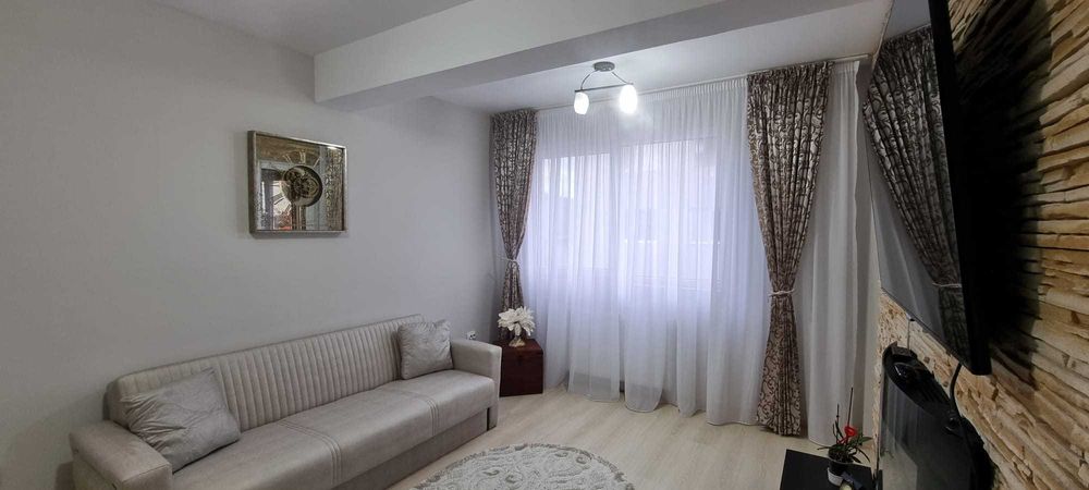 Apartament 3 camere decomandat - 7minute Metrou D. Leonida