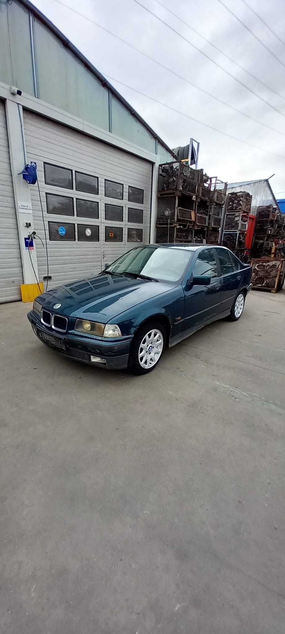 Bmw seria 3 e36 AN 1995 Dezmembrez/Dezmembram