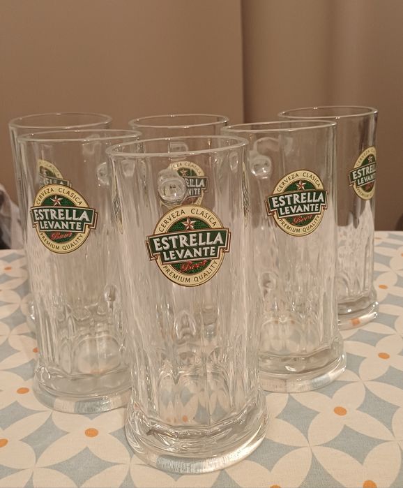 Чаши.    за.      бира.