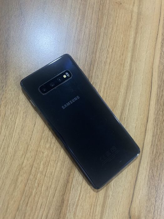Samsung S 10 +  128 Gb xolati zor
