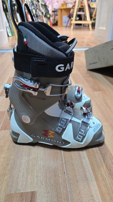 Clapari schi tura Garmont Sugar