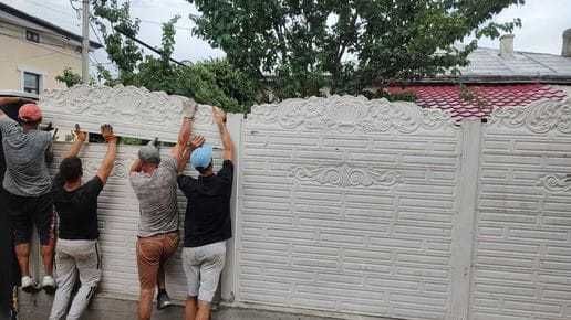 Porți ,Gard, confecții hale , prefabricate beton