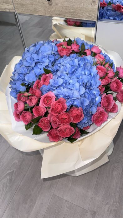 Цветы гортензия и кустовые