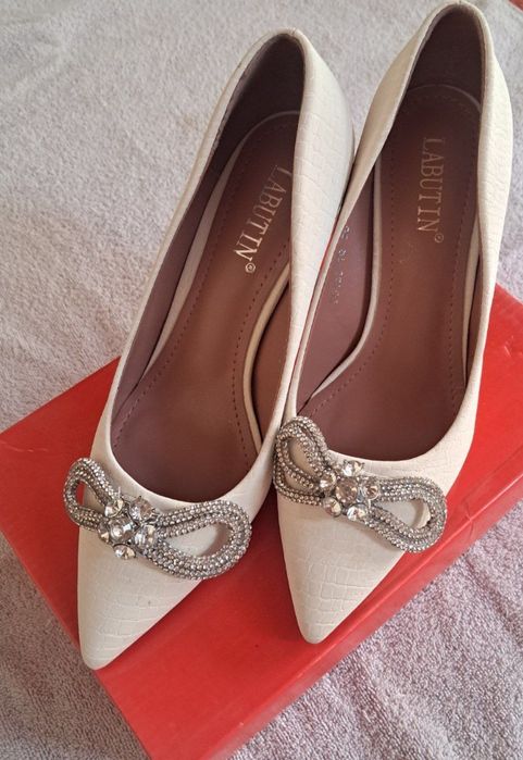 Женская обувь для Невесты