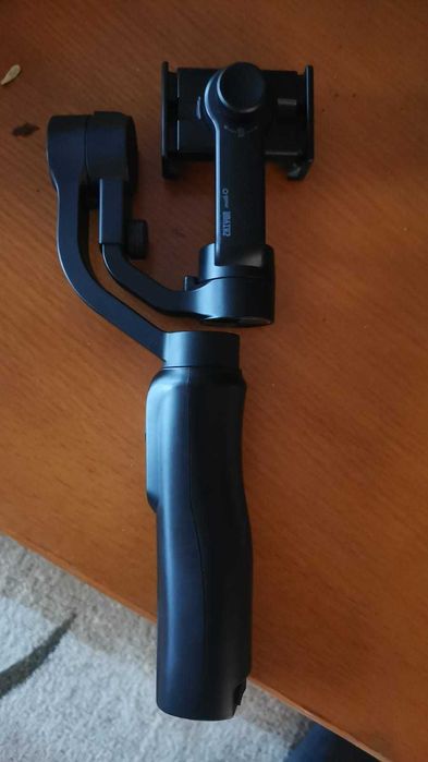 Stabilizator Giroscopic Zhiyun Smooth-Q