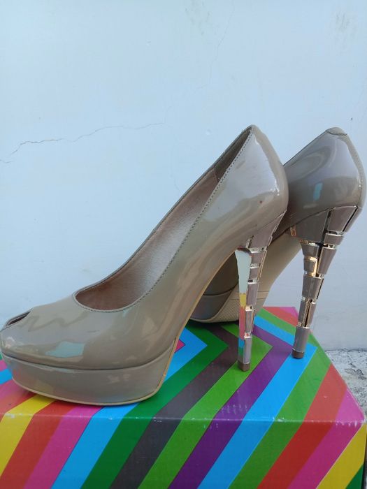 Туфли женские, продам