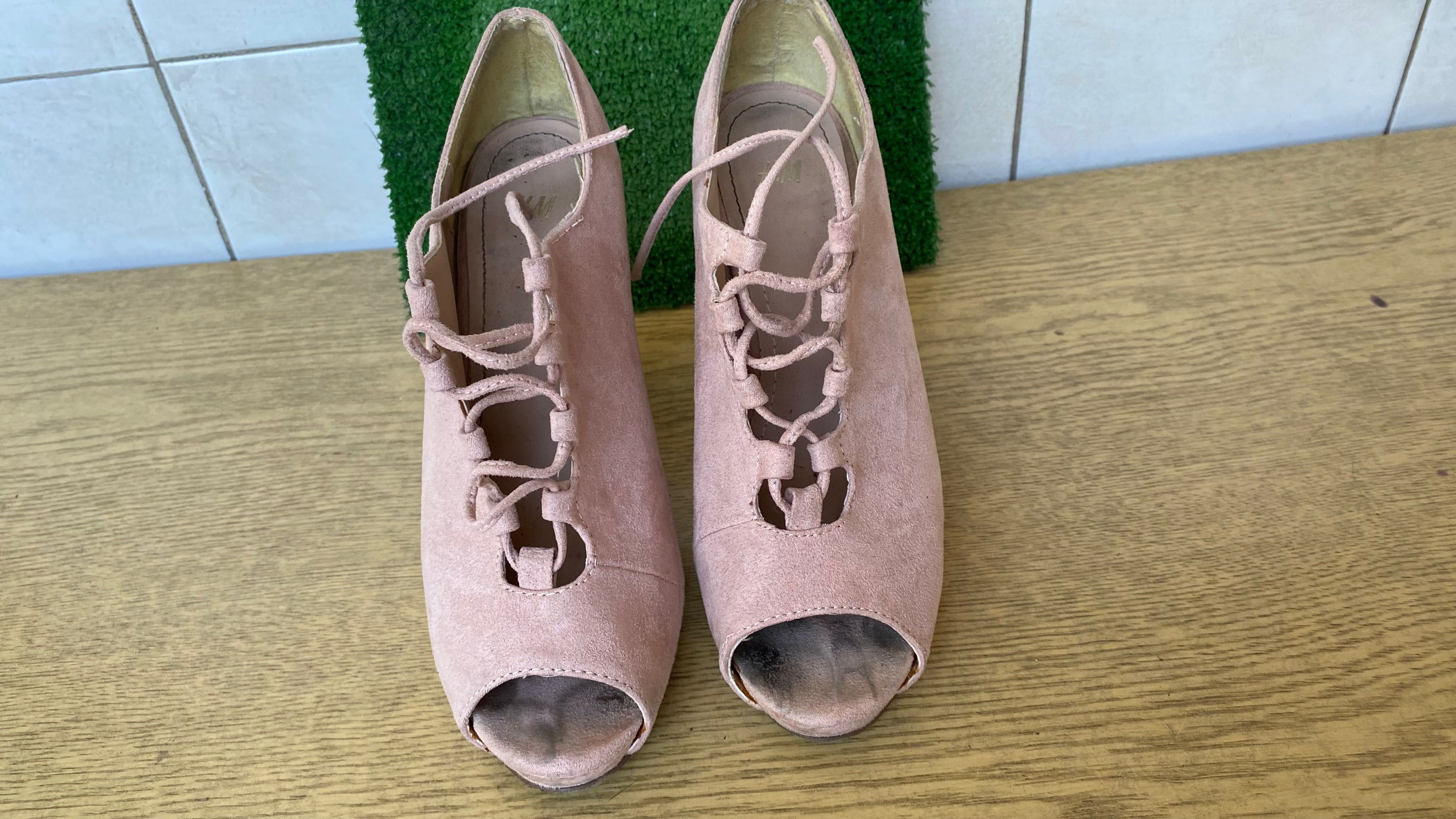 Обувки H&M розов велур 38