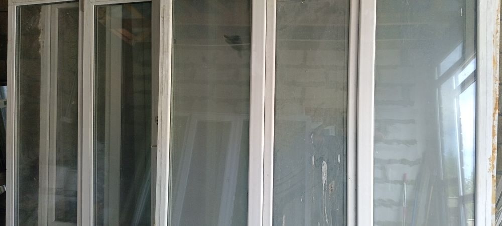 Продам стеклопакеты б/у на теплицу.  Есть торг.В хорошем состоянии 3-