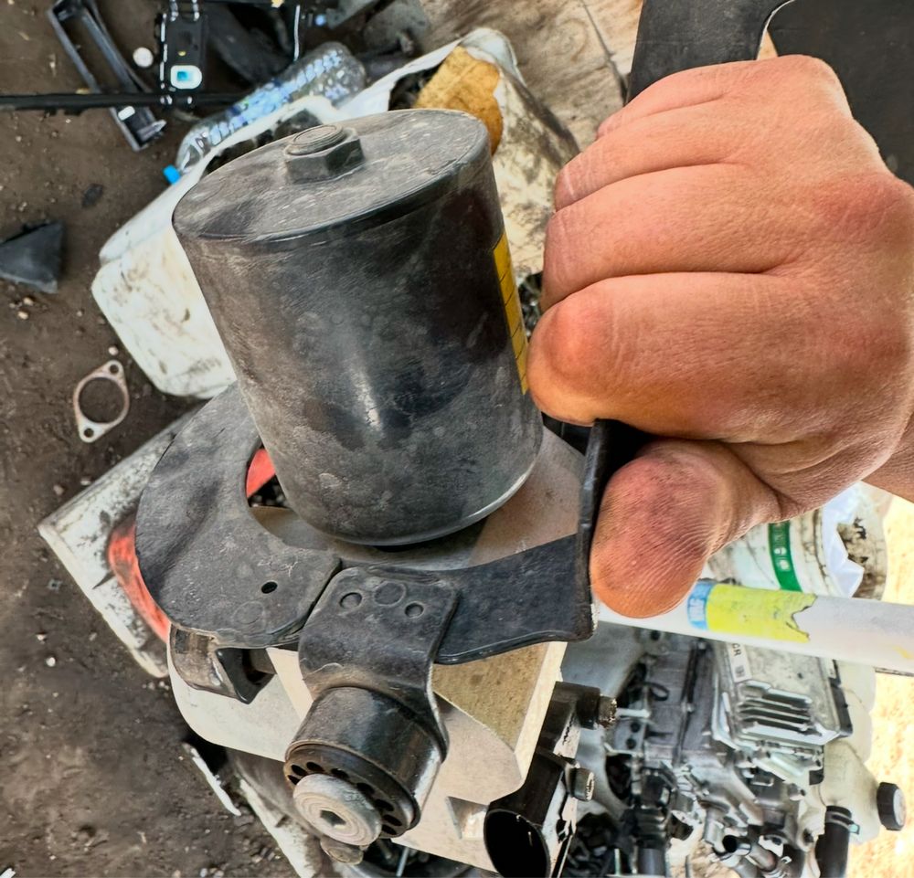 Помпа спирачна Hyundai Ioniq AE 1.6hybrid 77kw ABS Pump 58600-g2500