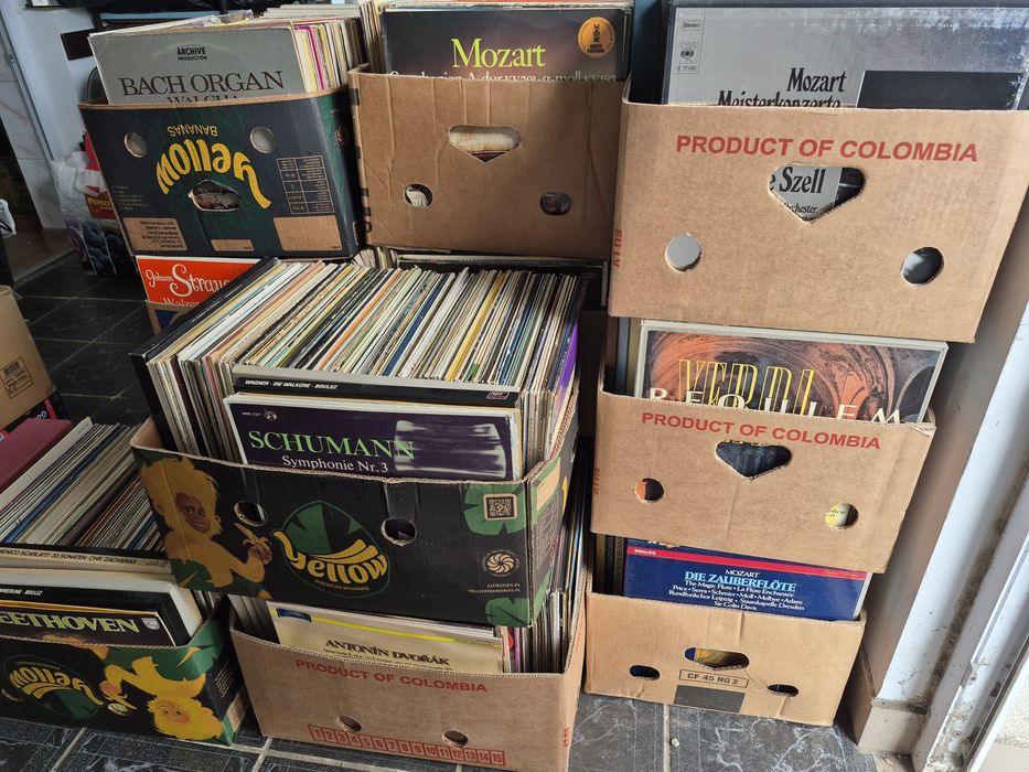 Lot Discuri Vinil colectie 200 in stare buna cu muzica clasică