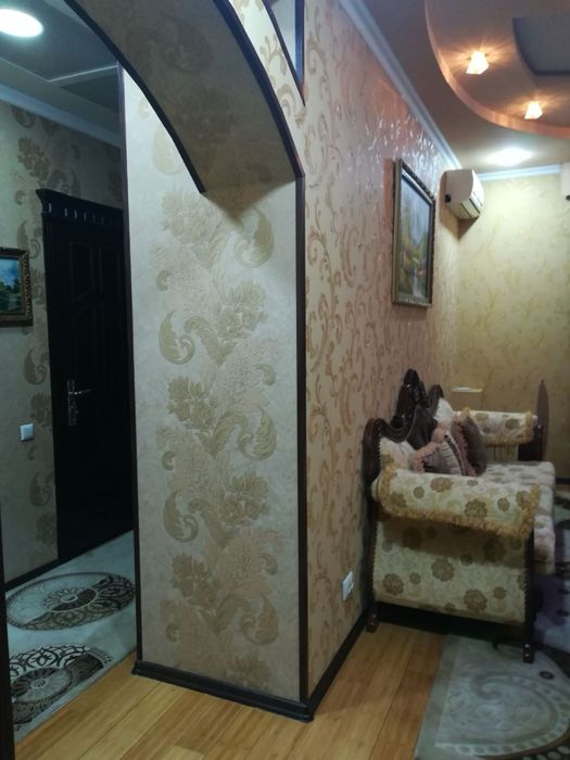 Чиланзар 1.  Срочно Сдаю.  2 х комнатная аренда