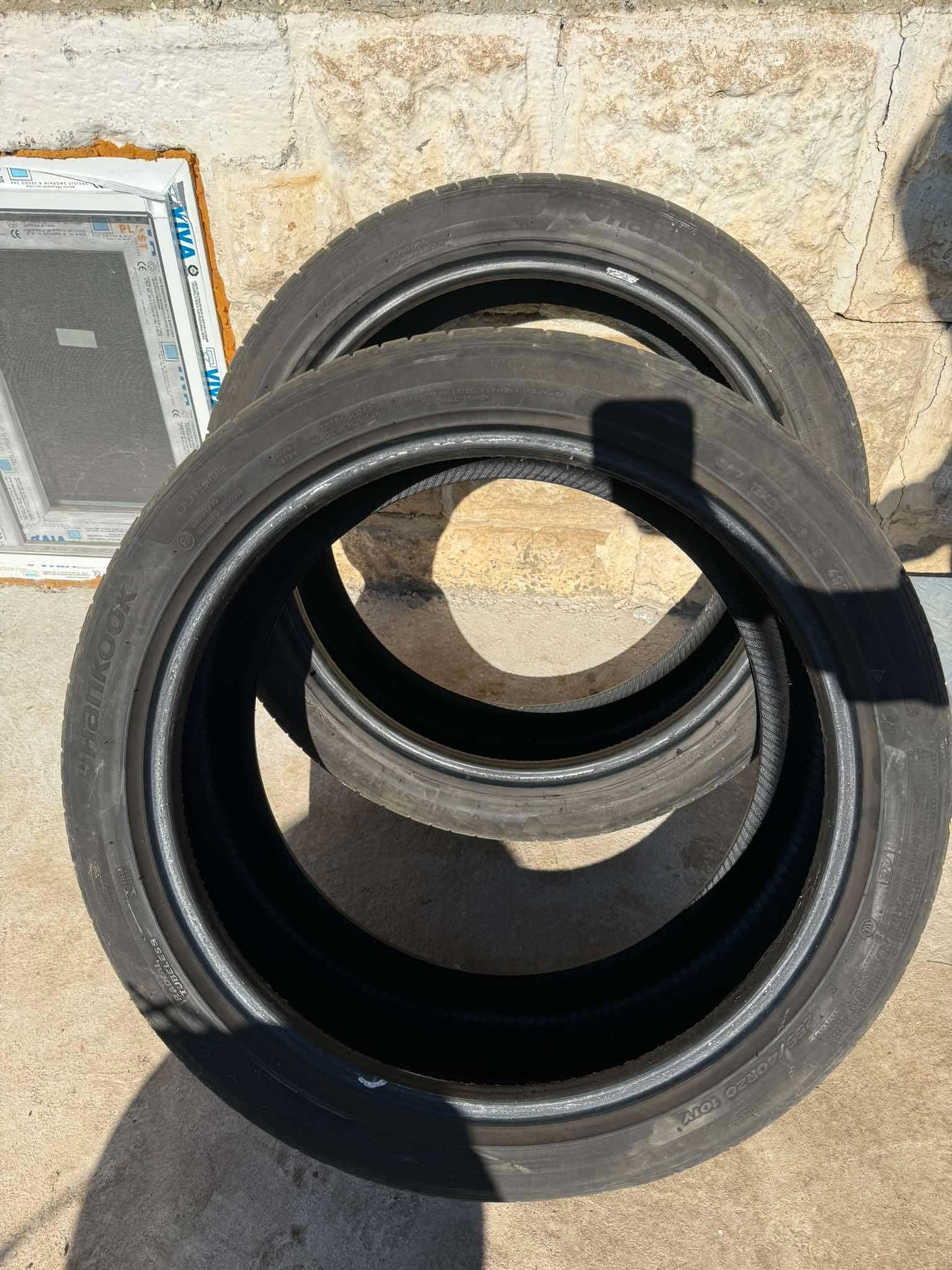 Гуми Ханкок Hankook 255/40/20