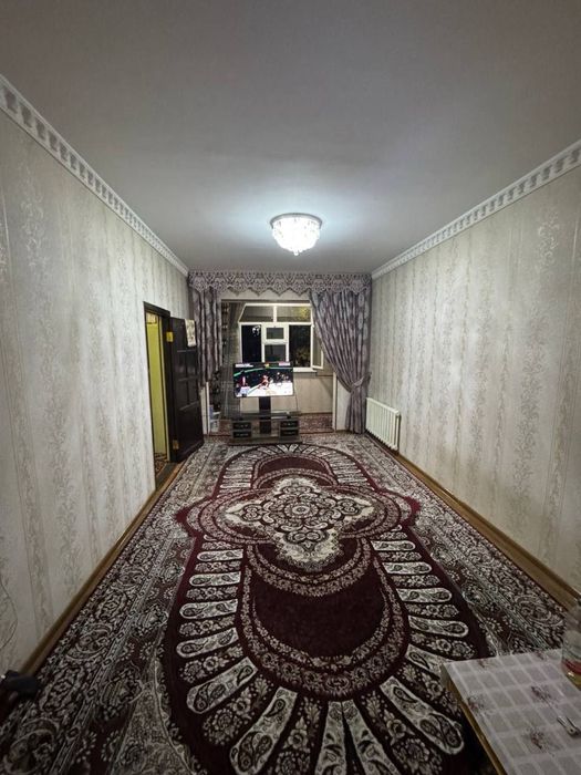 Юнусабад-11 Мегапланет Центр Возле метро 2/2/4