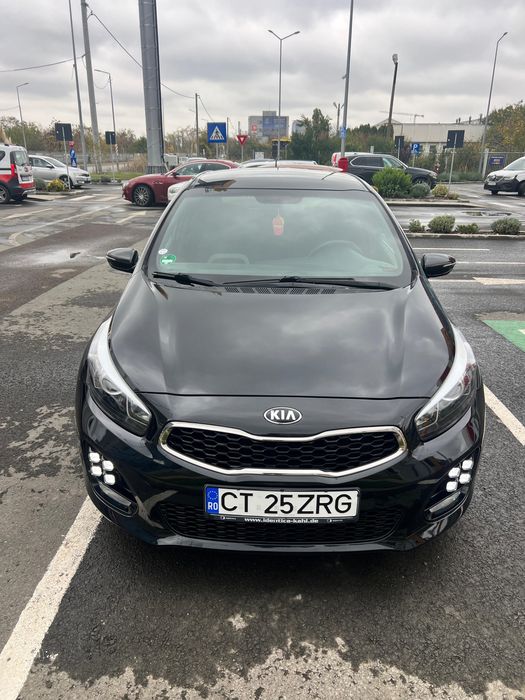 Kia cee’d 1.6 CRDi 136 CP , 200000 km – Automată – 2016 – Euro 6